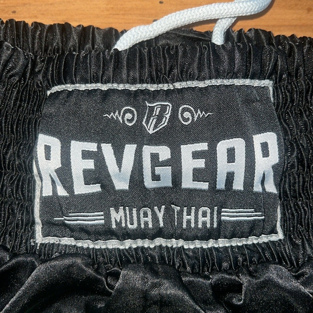 Revgear MUAY THAI Youth short size M - Picture 3 of 13